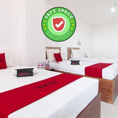 Reddoorz Plus Near Vigan City Commercial Center מראה חיצוני תמונה