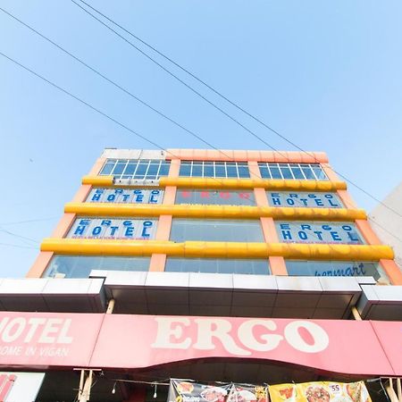 Reddoorz Plus Near Vigan City Commercial Center מראה חיצוני תמונה