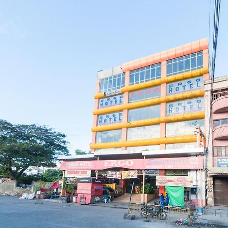 Reddoorz Plus Near Vigan City Commercial Center מראה חיצוני תמונה