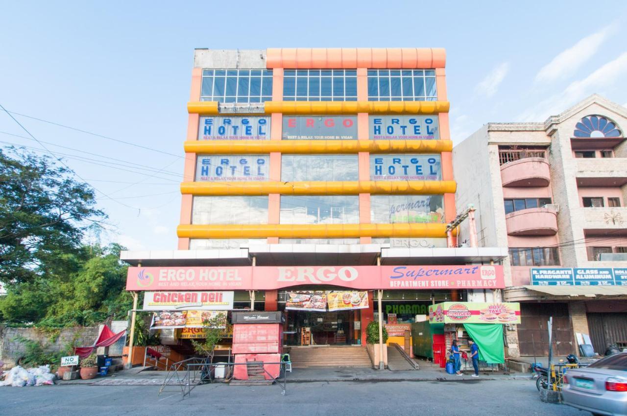 Reddoorz Plus Near Vigan City Commercial Center מראה חיצוני תמונה