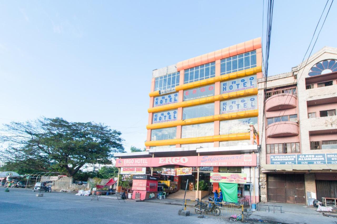 Reddoorz Plus Near Vigan City Commercial Center מראה חיצוני תמונה