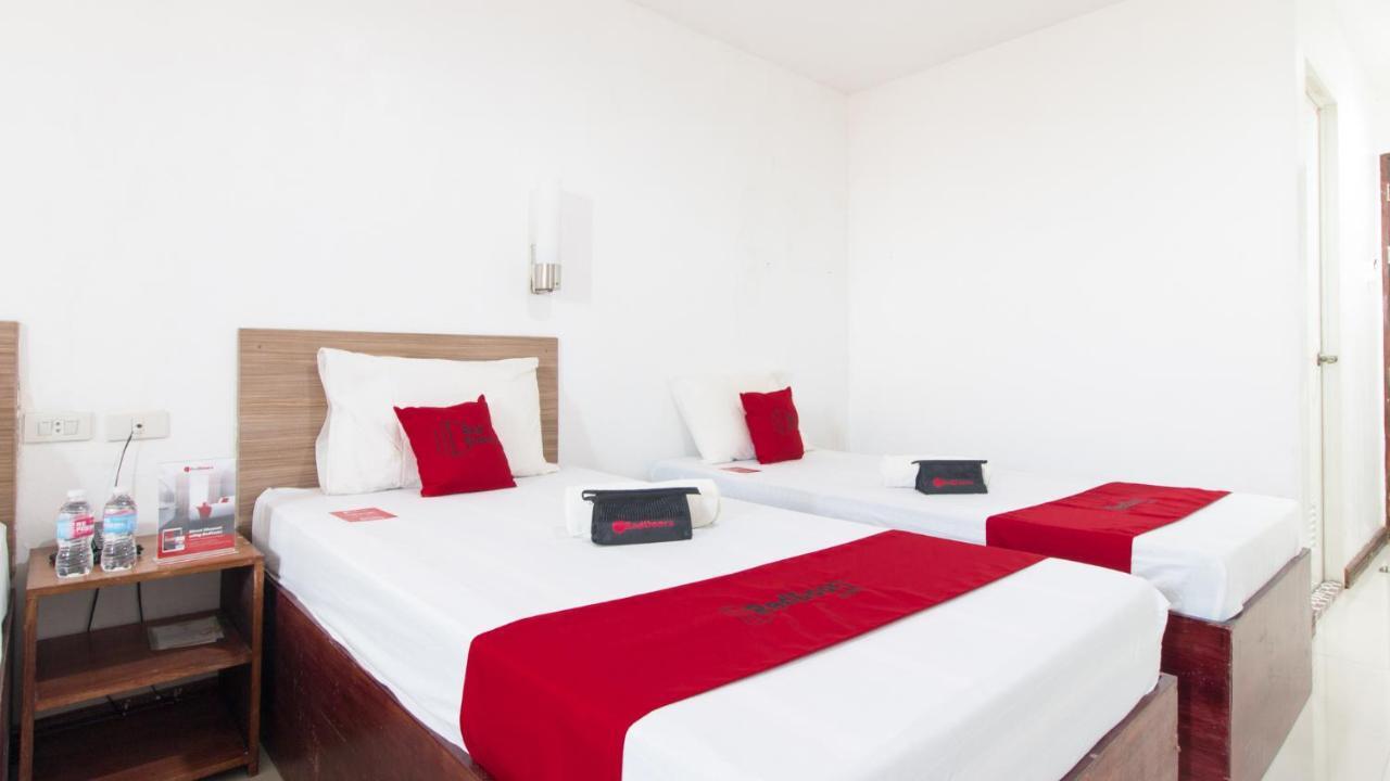 Reddoorz Plus Near Vigan City Commercial Center מראה חיצוני תמונה