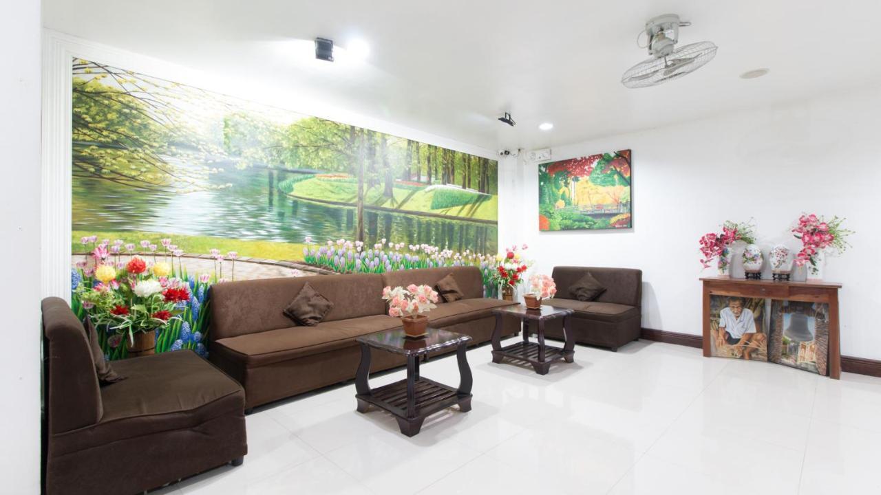 Reddoorz Plus Near Vigan City Commercial Center מראה חיצוני תמונה