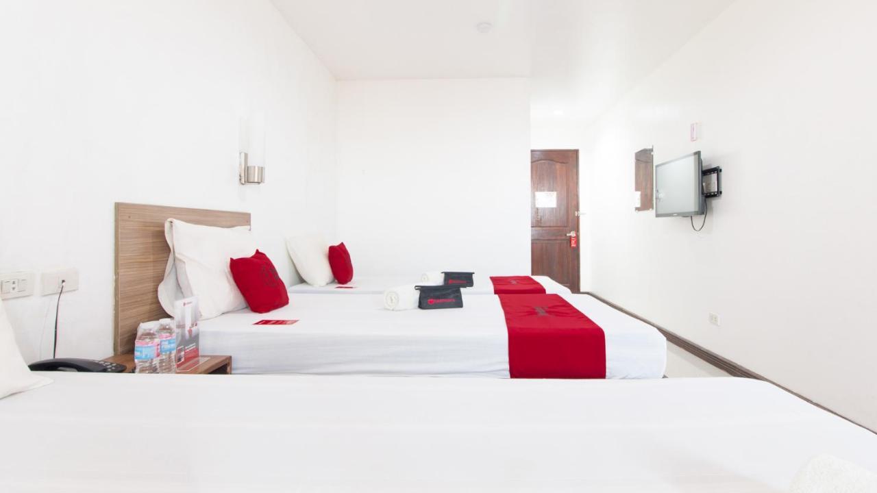 Reddoorz Plus Near Vigan City Commercial Center מראה חיצוני תמונה