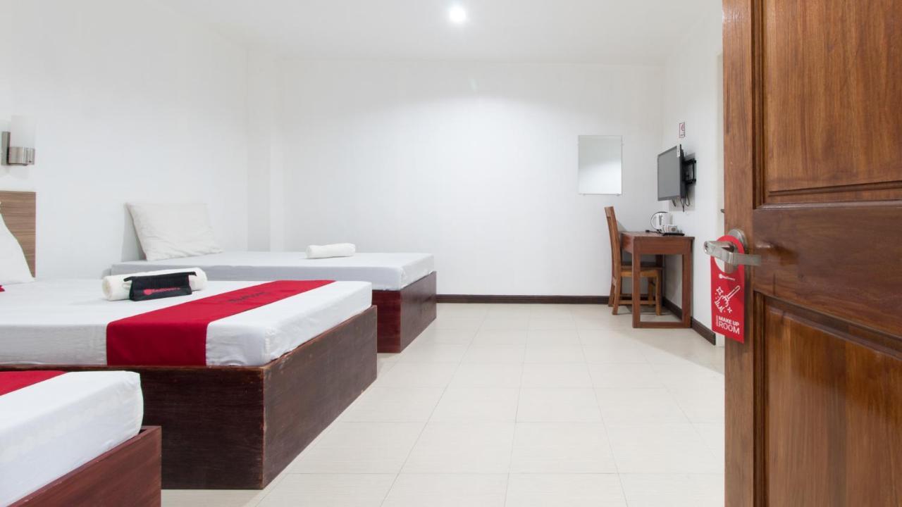 Reddoorz Plus Near Vigan City Commercial Center מראה חיצוני תמונה